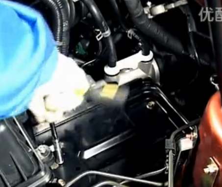 奇瑞A13汽车维修视频